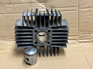 Cilinder met zuiger 15.73.85